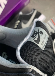 Кроссовки Nike Dunk SB Low J Pack Shadow Black живое фото 3
